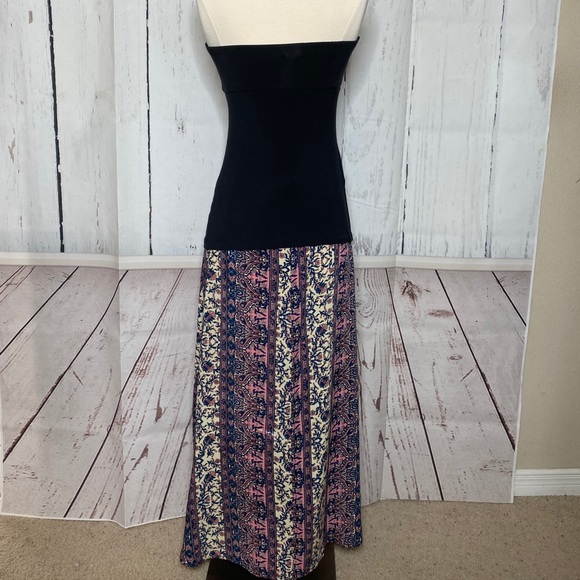 Floral Maxi Skirt - Picture 12 of 16